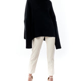 cozy, oversized sweater with ribbed detailing and comfy turtleneck in black