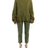 cozy, oversized sweater with ribbed detailing and comfy turtleneck in army green